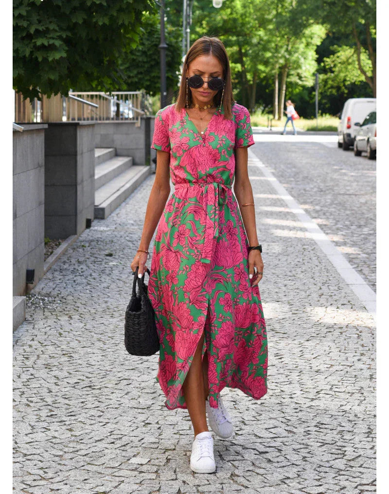 Julia | Elegante Vestido con Escote en V y Corte Moldeador