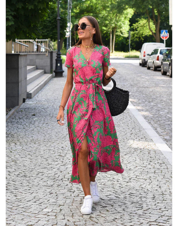 Julia | Elegante Vestido con Escote en V y Corte Moldeador